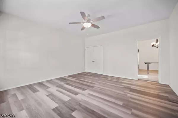 City Of Orange Twp., NJ 07050,172 Hickory St