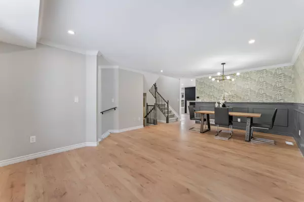 Orleans - Cumberland And Area, ON K4A 4N8,730 Scala AVE