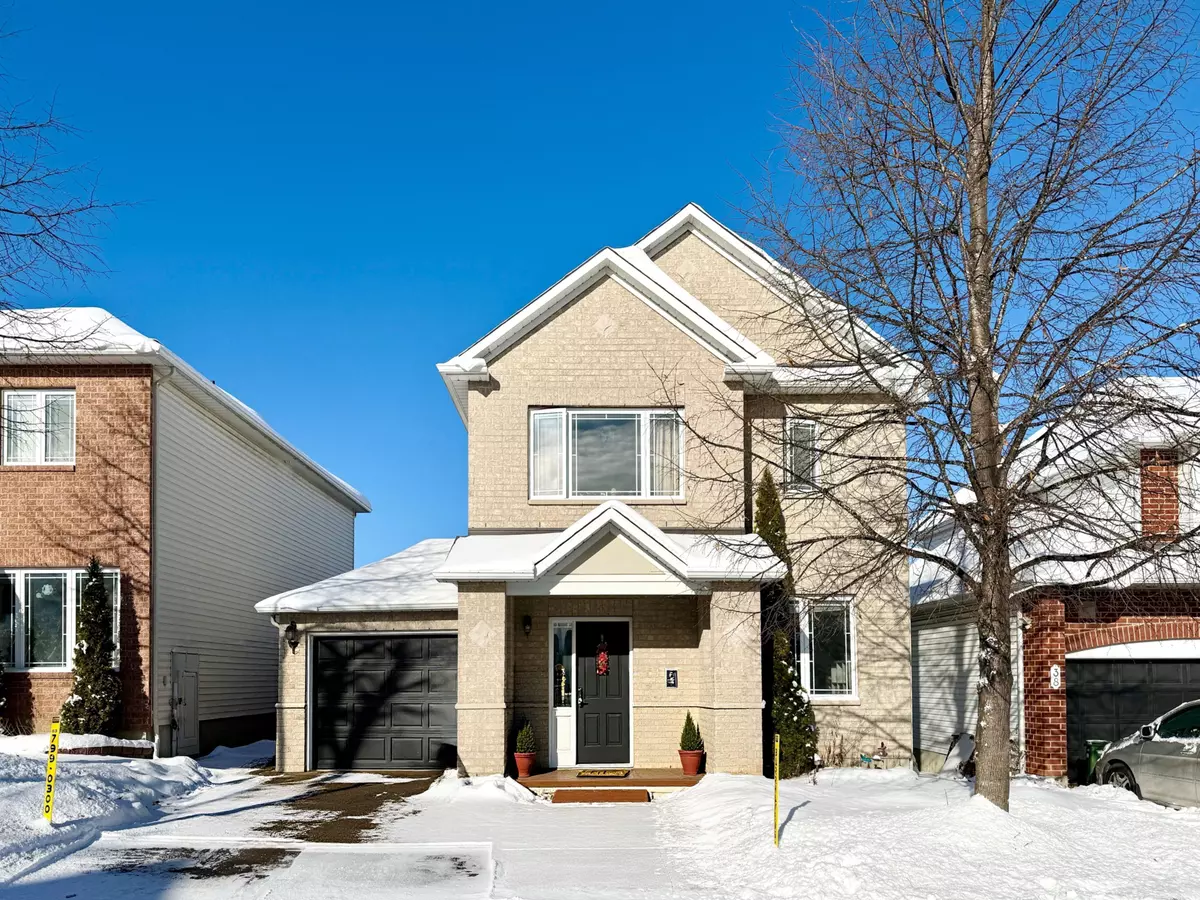 Barrhaven, ON K2G 6Z8,40 Huntcliff PL