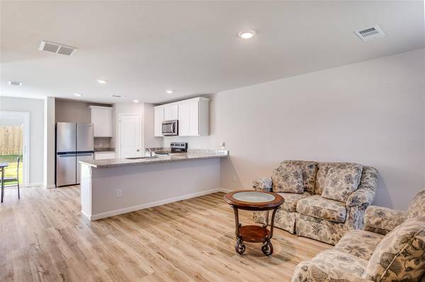 Cleburne, TX 76031,107 Annabelle Street