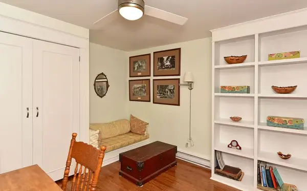 Quinte West, ON K0K 1L0,136 12 O'clock Point RD