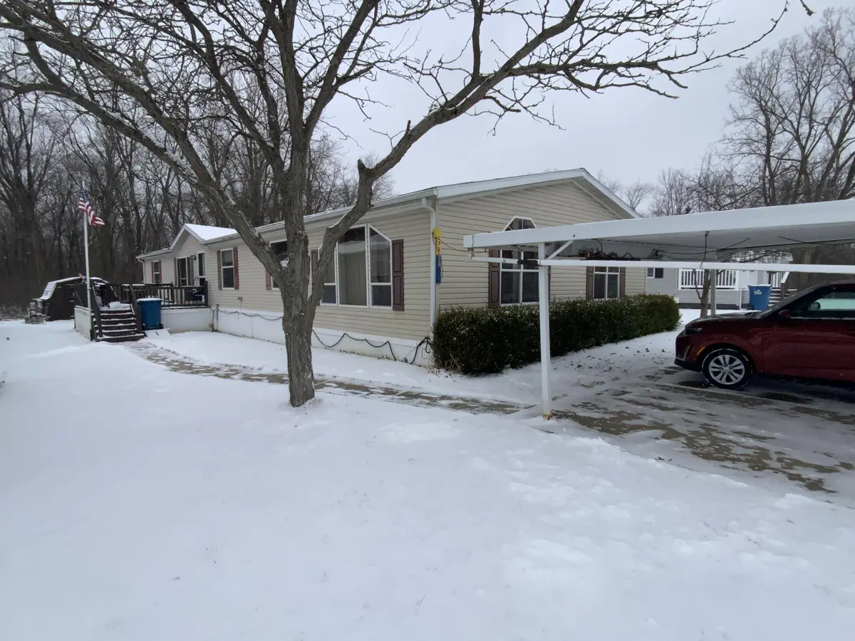 Jackson, MI 49201,3992 Shoreham DR