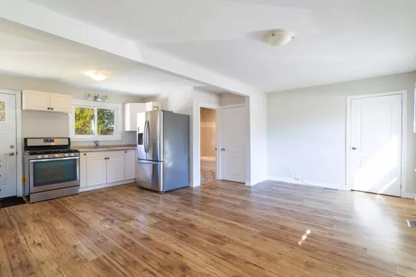 Barrie, ON L4N 4G5,210 Cox Mill RD