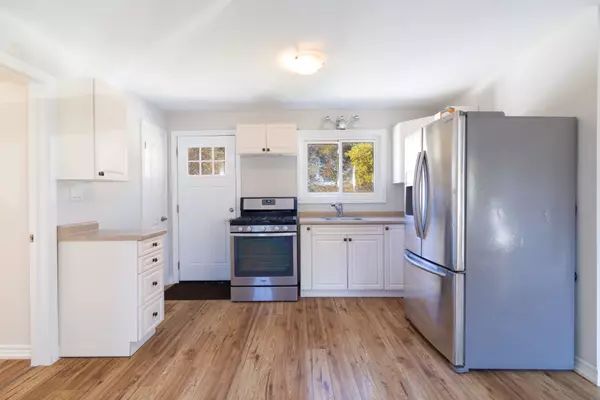 Barrie, ON L4N 4G5,210 Cox Mill RD