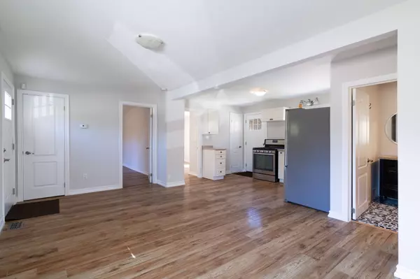 Barrie, ON L4N 4G5,210 Cox Mill RD