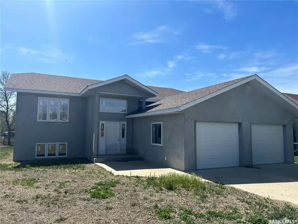 117 Carson BAY, Lampman, SK S0C 0B5