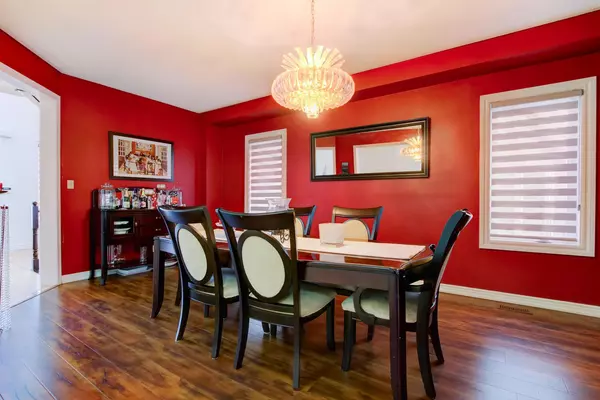 Brampton, ON L6R 3L2,38 Cape Dorset CRES