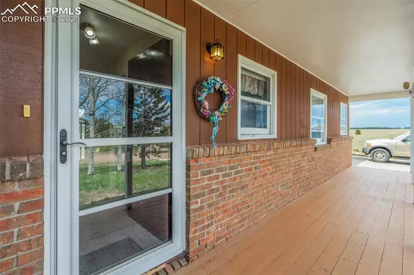 Divide, CO 80814,65 Yeoman LN