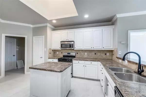 Arlington, TX 76002,7904 Roswell Court