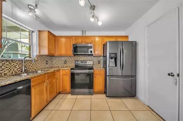 Dallas, TX 75211,5219 Tato Drive