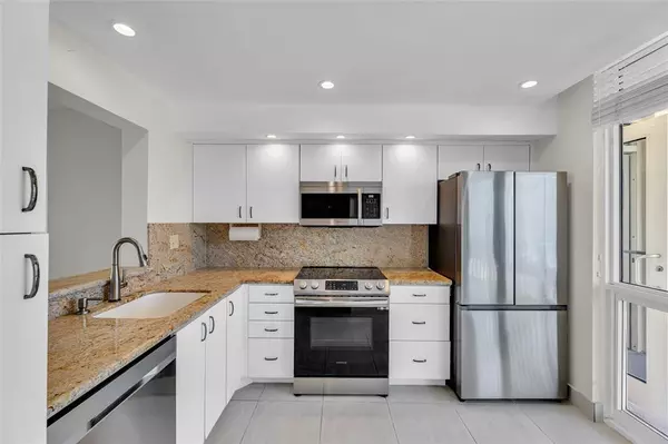 Pompano Beach, FL 33062,521 N Riverside Dr #1004