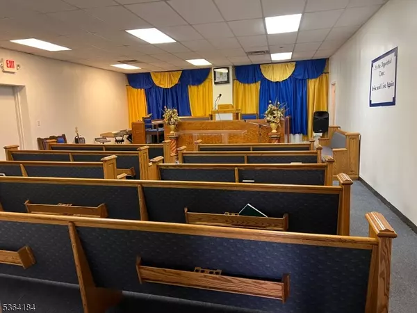 Newark City, NJ 07107,52 Gray St