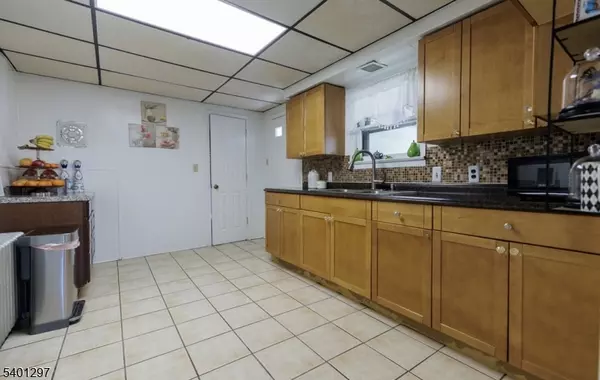 City Of Orange Twp., NJ 07050,622 Tremont Ave