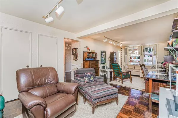 Brooklyn, NY 11235,2711 Avenue X #1C