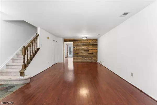 Franklin Twp., NJ 08873,226 Matlook Pl