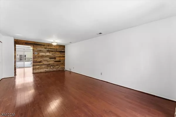 Franklin Twp., NJ 08873,226 Matlook Pl