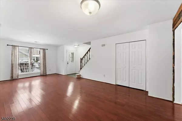 Franklin Twp., NJ 08873,226 Matlook Pl