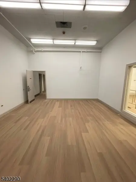 Washington Boro, NJ 07882,2 W Washington Ave