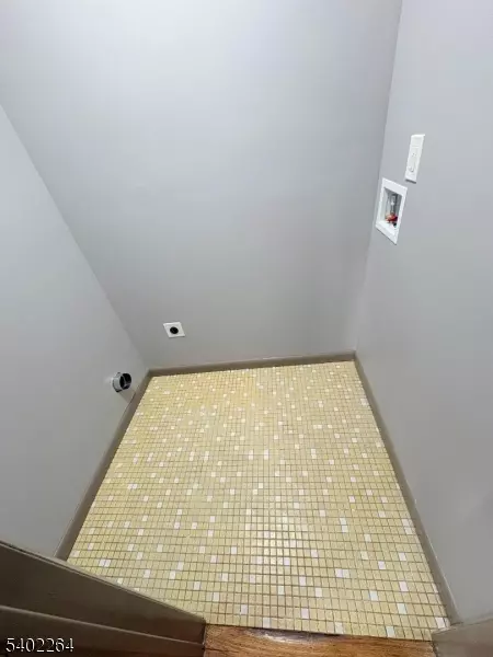 Garfield City, NJ 07026,193 Ray St