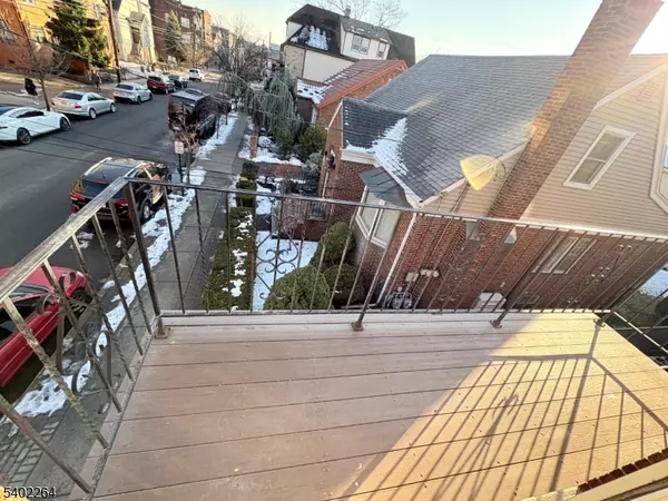 Garfield City, NJ 07026,193 Ray St