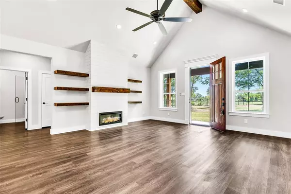 Ennis, TX 75119,391 Slate Rock Road