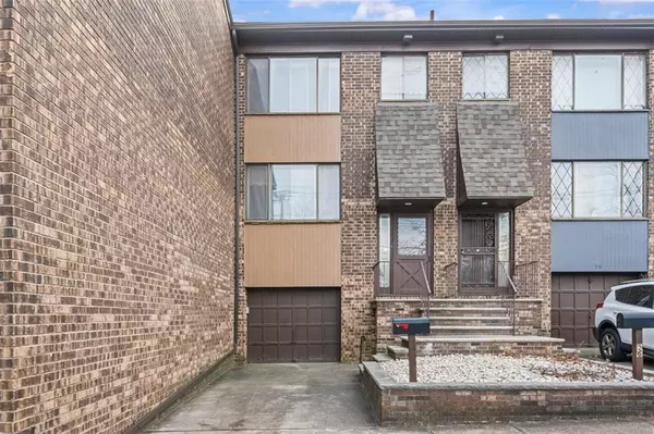 Staten  Island, NY 10305,Address not disclosed