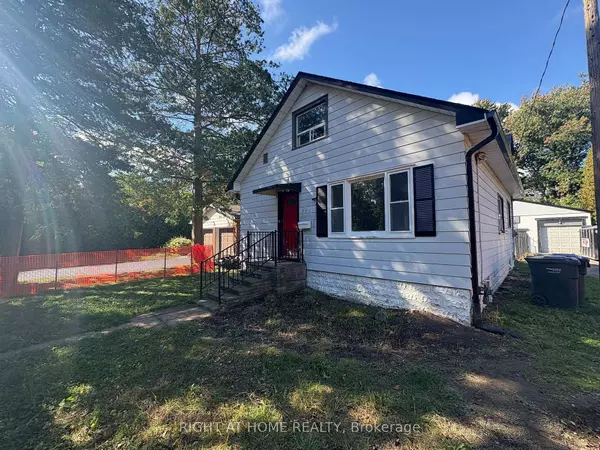 779 Indian RD, Mississauga, ON L5H 1R4