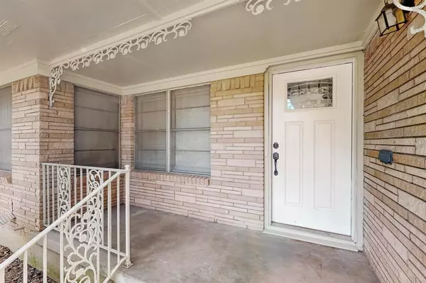 Dallas, TX 75217,1441 Hawley Lane