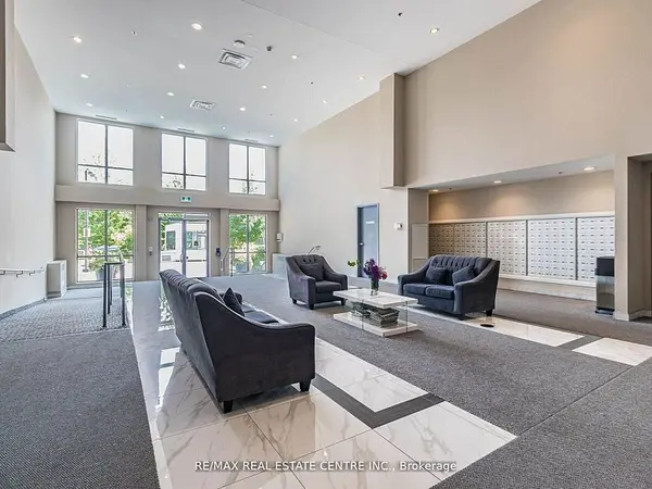 Toronto E06, ON M1N 0B4,22 East Haven DR #306