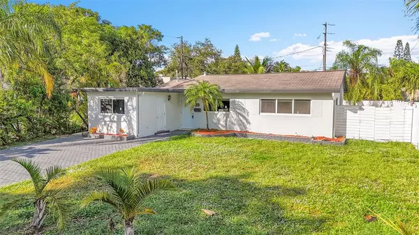 Dania Beach, FL 33004,29 SE 8th St