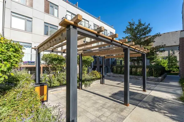 Oakville, ON L6M 1P8,3062 Sixth Line #342