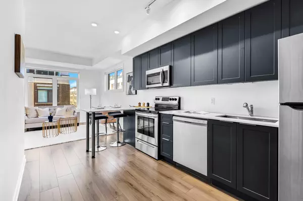 Oakville, ON L6M 1P8,3062 Sixth Line #342