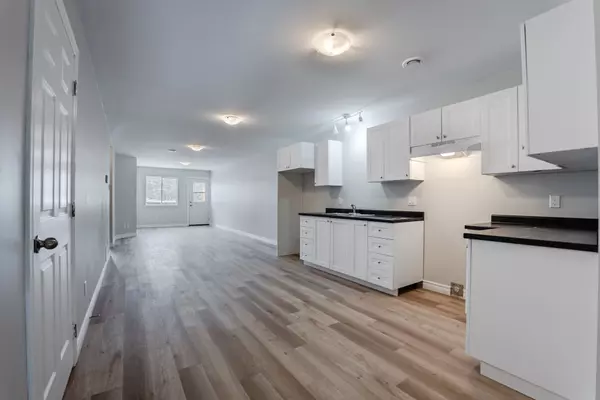 North Stormont, ON K0C 1K0,26 George ST