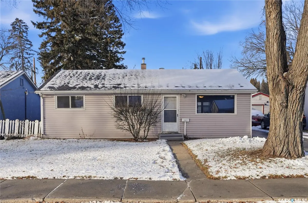 Saskatoon, SK S7L 3A2,513 S AVENUE N
