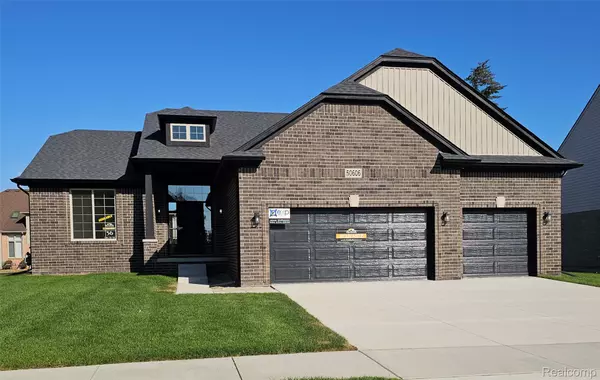 Macomb, MI 48042,50606 MISTWOOD DR