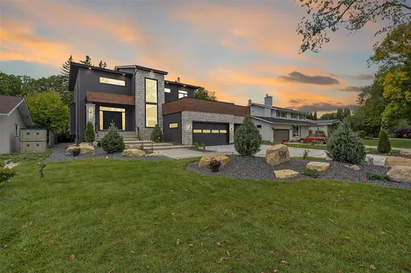 Winnipeg, MB R3P 0L8,514 Bower BLVD