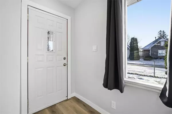 Winnipeg, MB R2L 0E7,171 Chalmers AVE