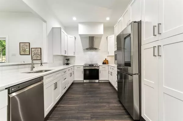 Flower Mound, TX 75022,9132 Choctaw Trail