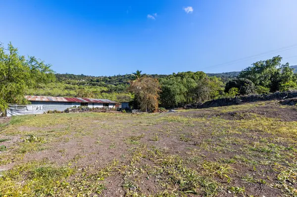 82-1183 MELI RD, Captain Cook, HI 96704