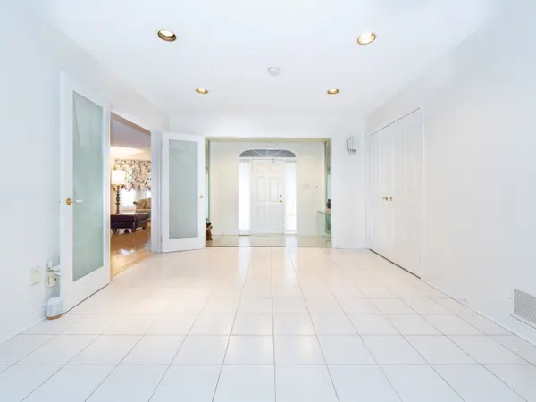 Richmond Hill, ON L4B 2S6,41 Montclair RD