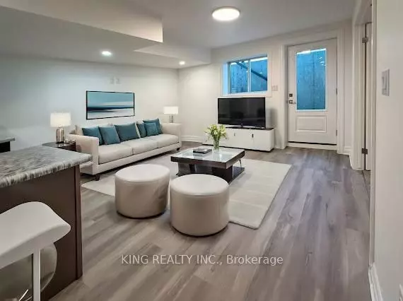 Niagara Falls, ON L2H 3V8,7406 Majestic TRL #(BSMT)