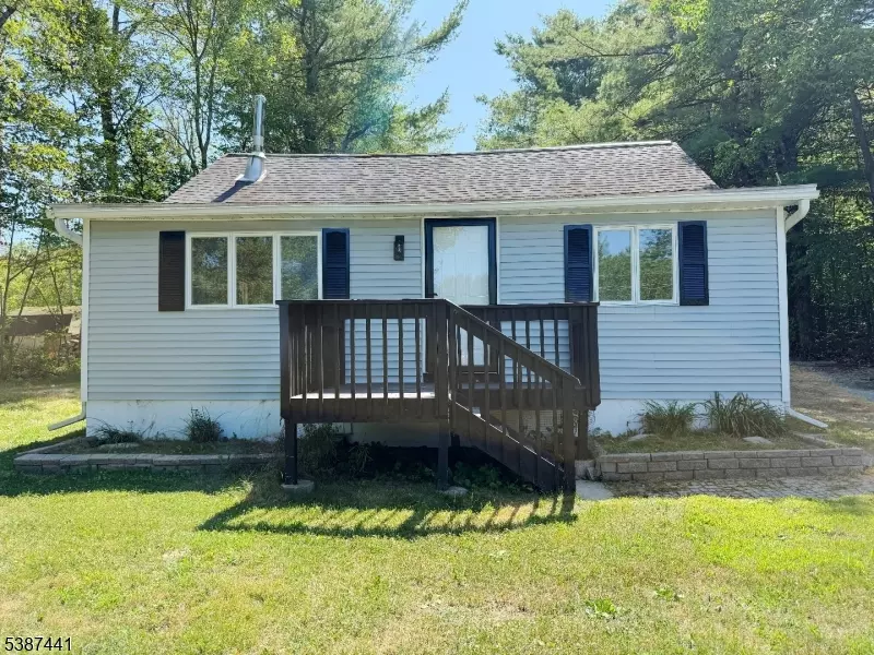 Frankford Twp., NJ 07826,15 Forest St