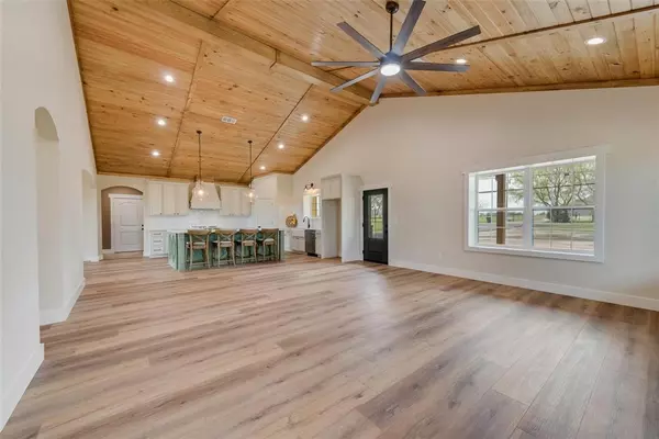 Decatur, TX 76234,160 Quail Run Court