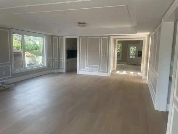 Toronto E04, ON M1L 3M3,61 Bertha AVE