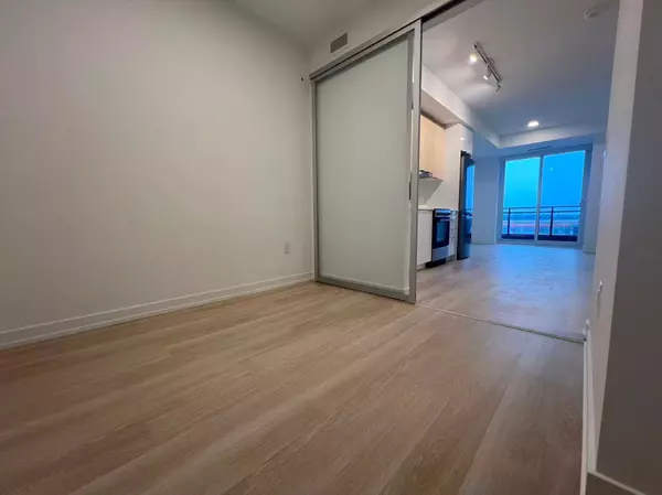 Markham, ON L6E 0H8,5763 Markham Rd N/A #534