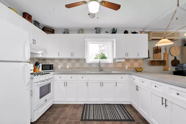 Tay, ON L4R 4K3,5411 Elliott Side Road #19