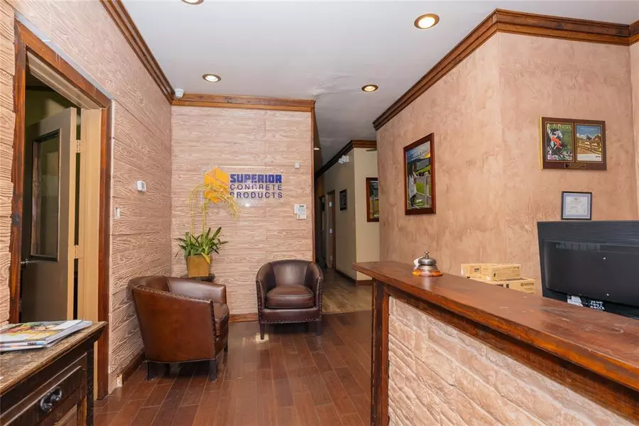 1203 raider Drive, Euless, TX 76040