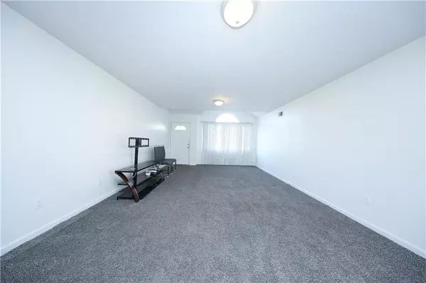 Staten Island, NY 10314,74 Sumner AVE