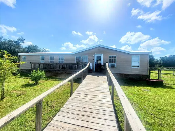 17120 NW 38th Ave, Okeechobee, FL 34972