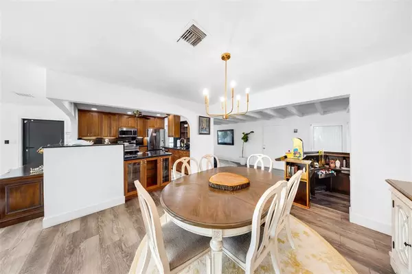 Wilton Manors, FL 33306,2133 Coral Gardens Dr